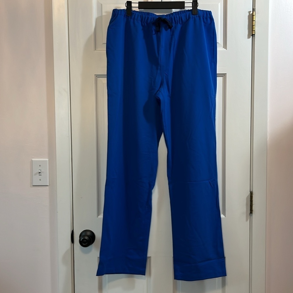 Figs Scrubs Technical Collection Men's Pisco Basic Scrub Pants - Size Large